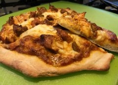 Butter Chicken Personal Pizza with Mango Pickle
